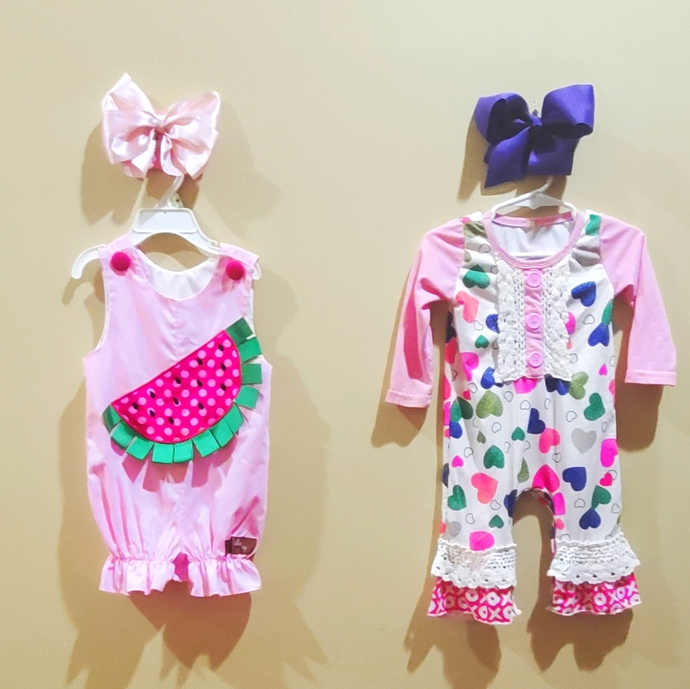 Longsleeve and springtime romper